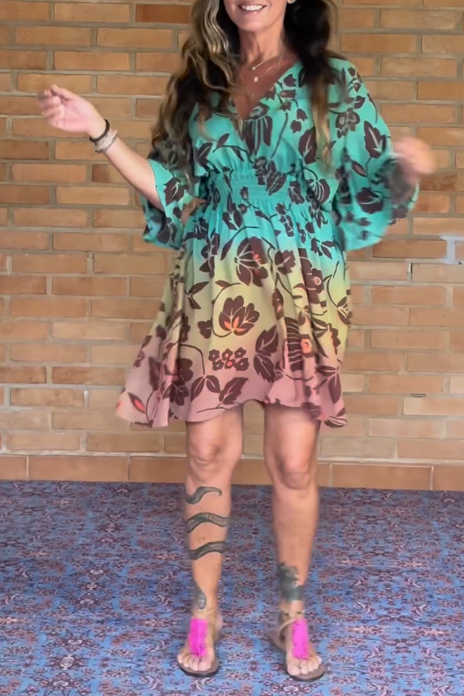 Women's fresh V-neck  skirt dress