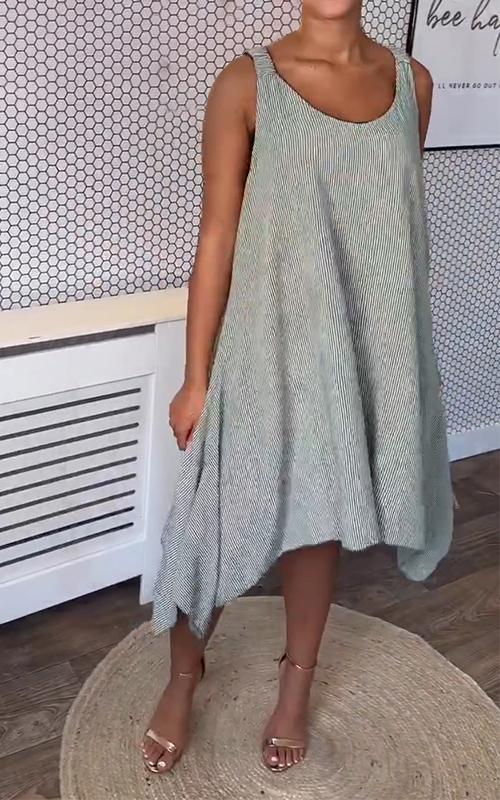 Casual Round Neck Solid Color Suspender Dress