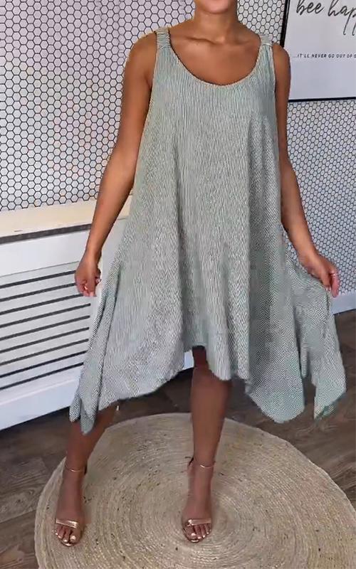 Casual Round Neck Solid Color Suspender Dress