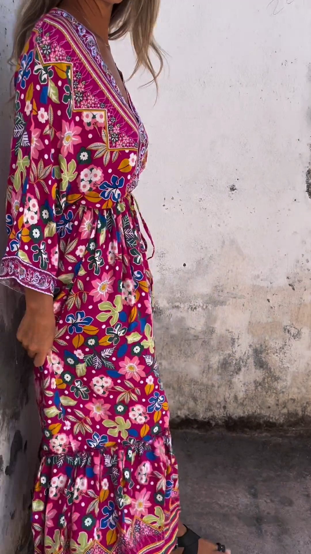 V-neck Floral Design Dress