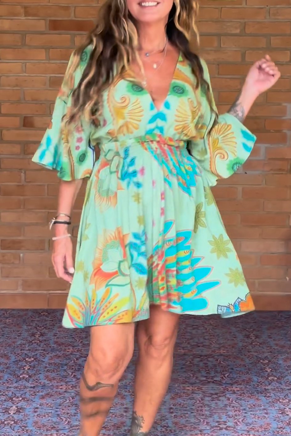 Women's fresh V-neck  skirt dress