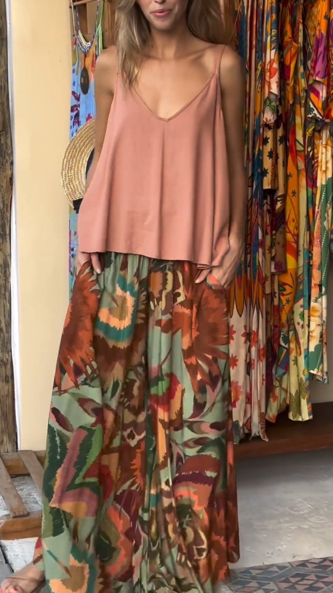 Resort Style V-neck Top and Printed Trousers Two-piece Suit
